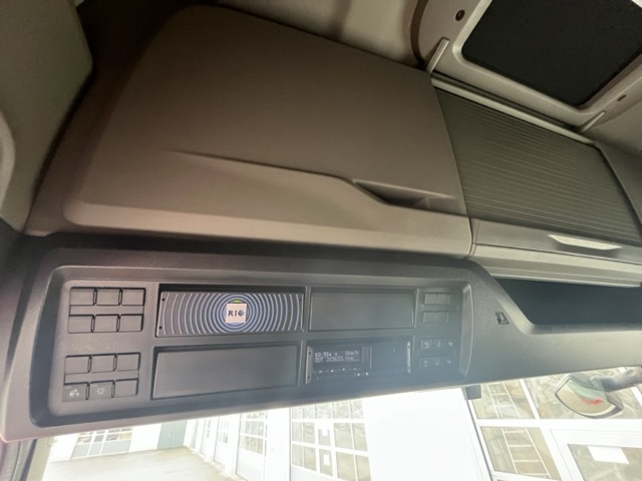 MAN TGX 18.510 4x2 LL SA - Vollgarantie MAN bis 01.202 - Tracteur routier: photos 5 MAN TGX 18.510 4x2 LL SA - Vollgarantie MAN bis 01.202 - Tracteur routier: photos 5