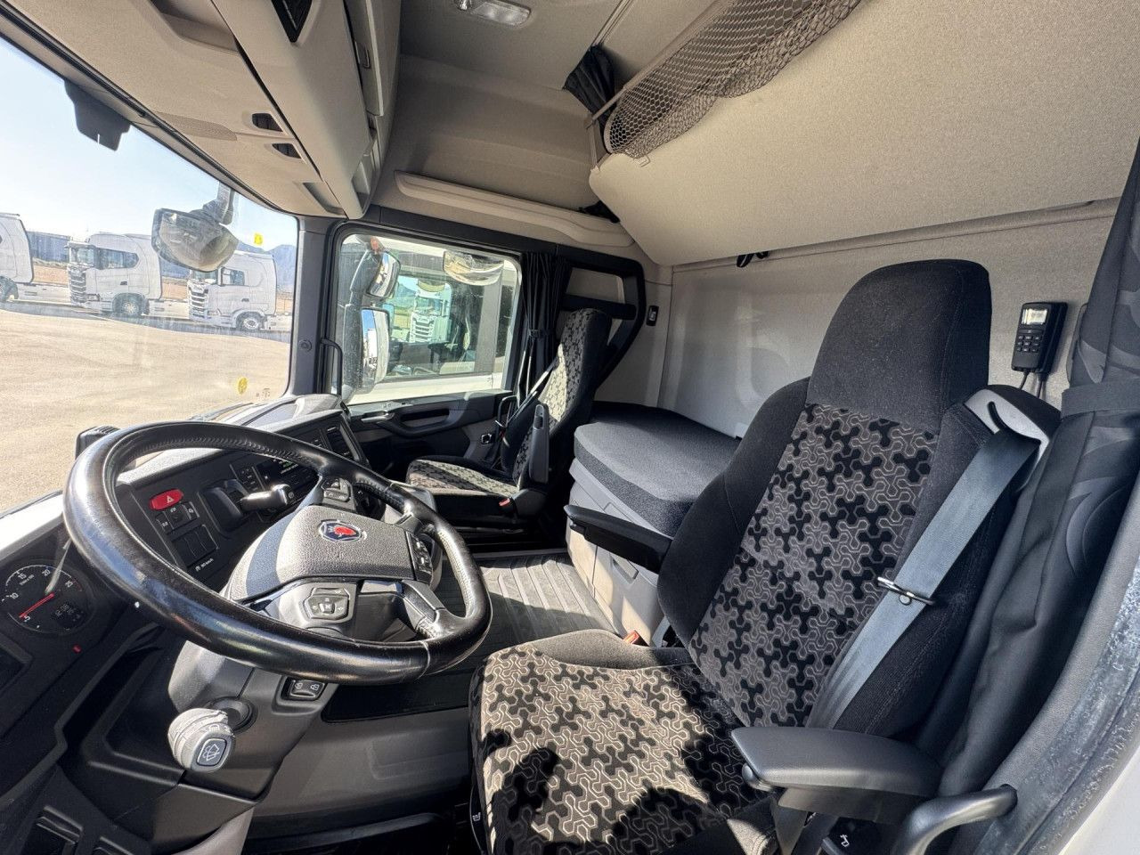 Tracteur routier Scania R 460: photos 7