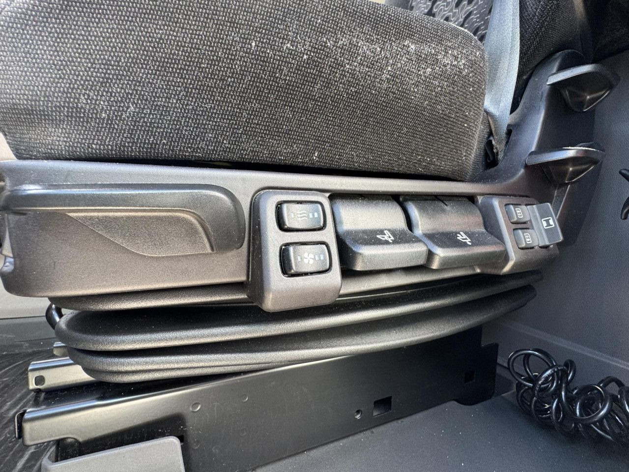 Tracteur routier Scania R 460: photos 13