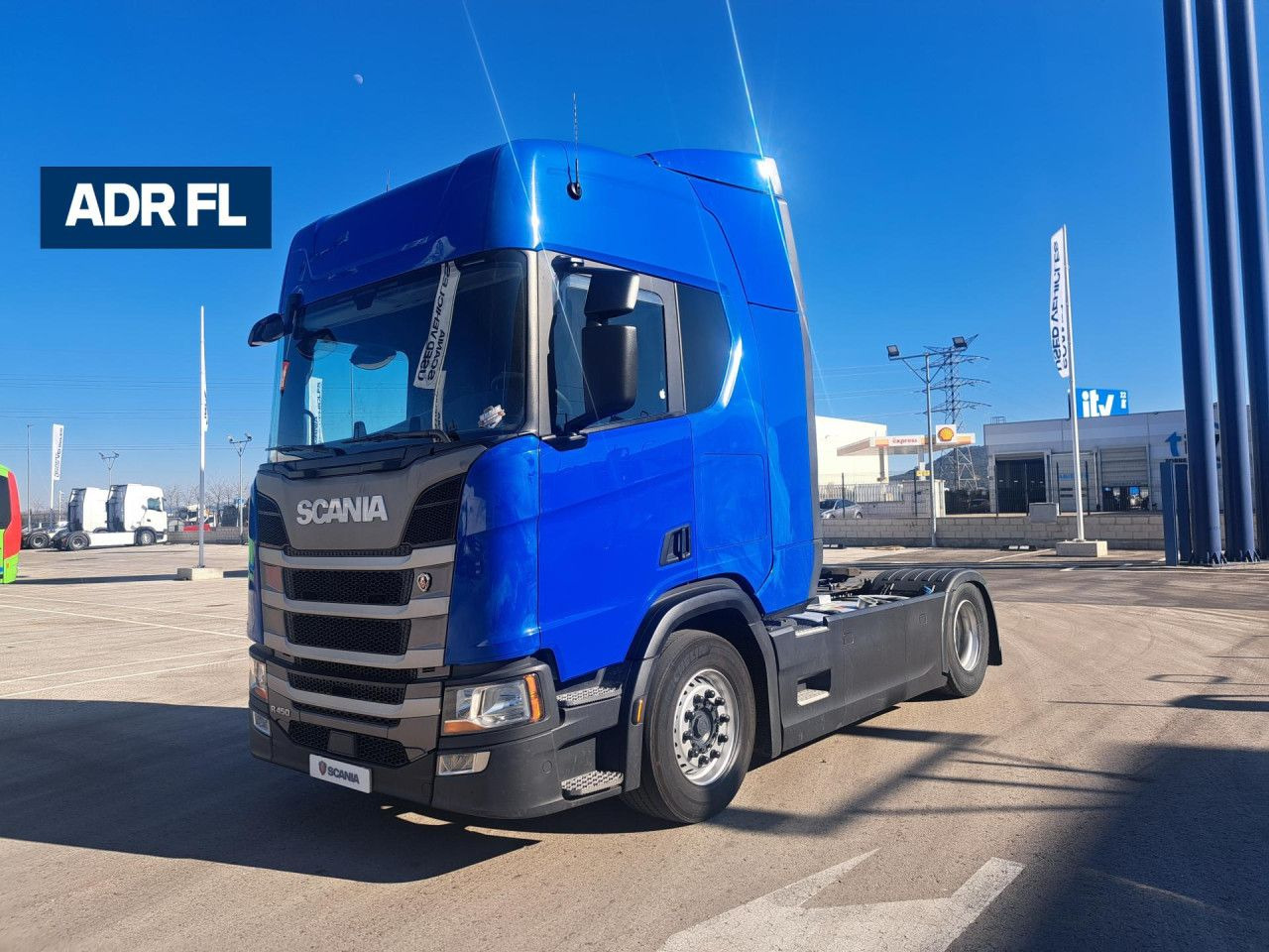 UVES01250011 - Tracteur routier: photos 1 UVES01250011 - Tracteur routier: photos 1