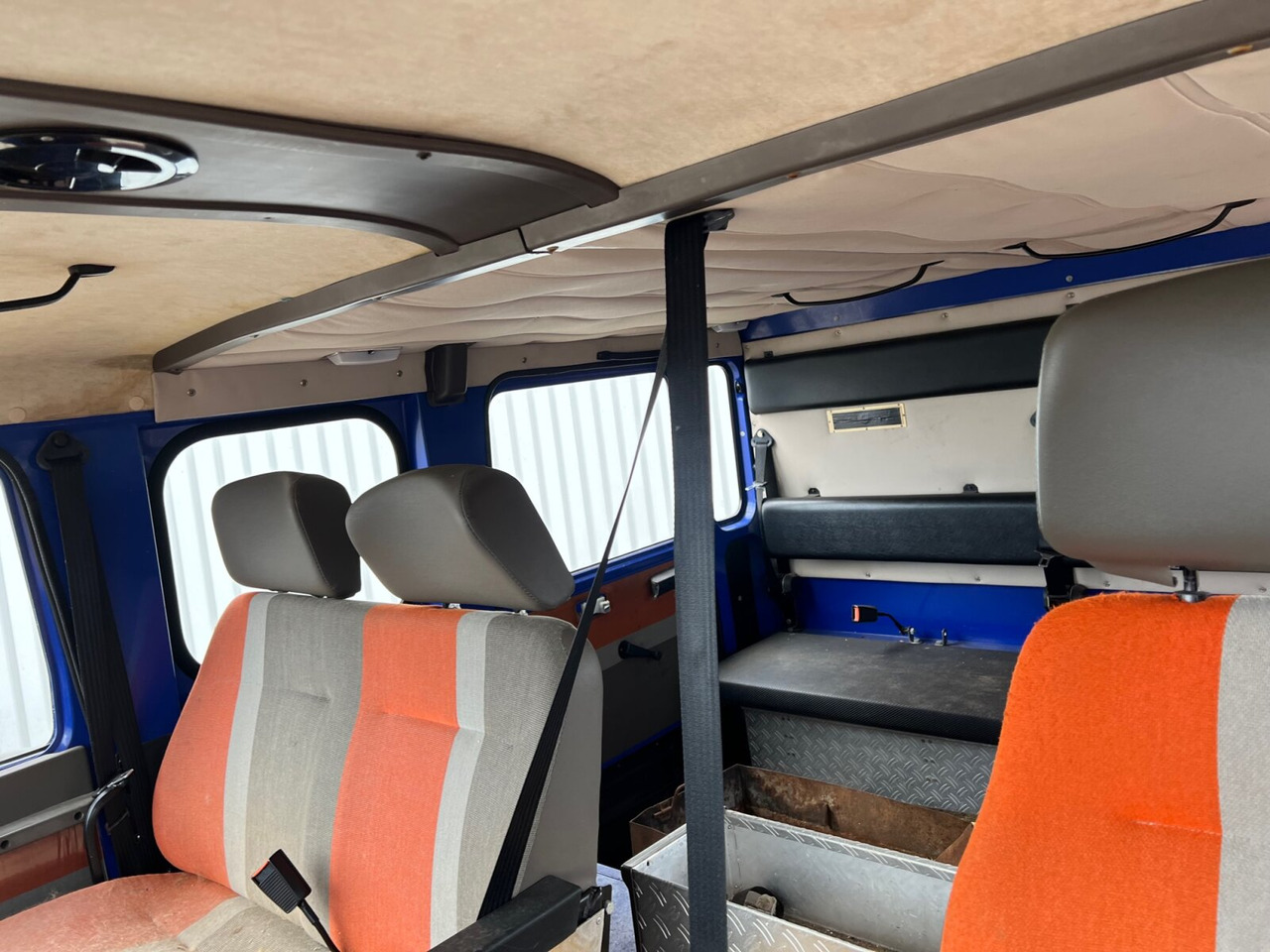 120-23 AW 4x4 Doka 120-23 AW 4x4 Doka, V8-Motor, Seilwinde - Châssis cabine: photos 5 120-23 AW 4x4 Doka 120-23 AW 4x4 Doka, V8-Motor, Seilwinde - Châssis cabine: photos 5