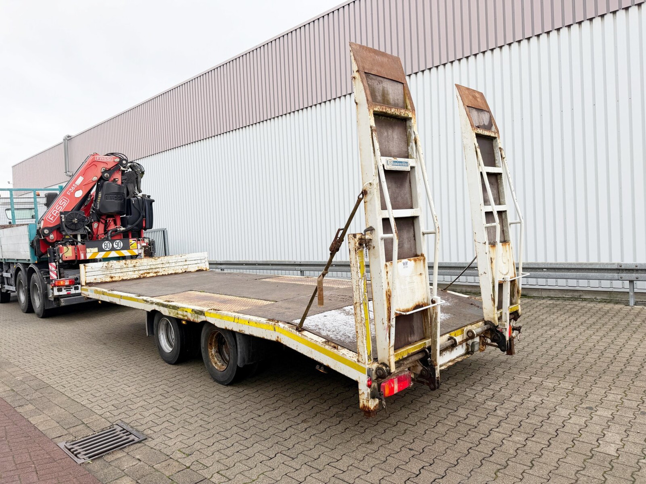 688/18000 688/18000 - Remorque porte-engin surbaissée: photos 5 688/18000 688/18000 - Remorque porte-engin surbaissée: photos 5