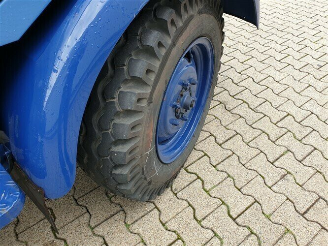 AL 28 Ruthmann Hubwagen, 2,5t, 4x2 AL 28 Ruthmann Hubwagen, 2,5t, 4x2 - Camion multibenne: photos 3 AL 28 Ruthmann Hubwagen, 2,5t, 4x2 AL 28 Ruthmann Hubwagen, 2,5t, 4x2 - Camion multibenne: photos 3