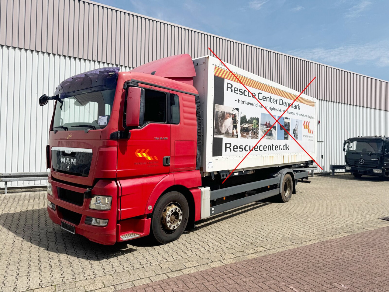 MAN TGX 18.360 4X2 LL TGX 18.360 4X2 LL, Ex-Fahrschule - Camion: photos 1 MAN TGX 18.360 4X2 LL TGX 18.360 4X2 LL, Ex-Fahrschule - Camion: photos 1