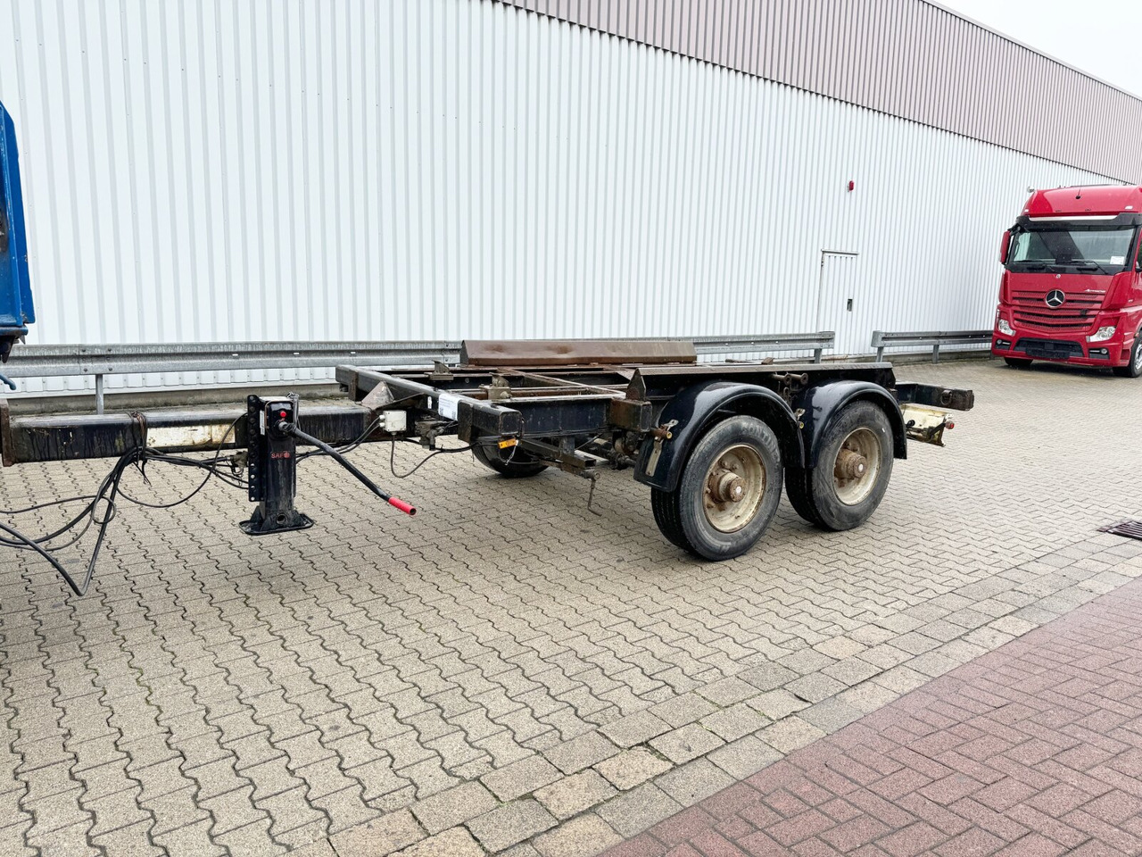 EACA 135.20 T FUCHS EACA 135.20 T, Absetzanhänger für 1 Mulde - Remorque ampliroll/ Multibenne: photos 1 EACA 135.20 T FUCHS EACA 135.20 T, Absetzanhänger für 1 Mulde - Remorque ampliroll/ Multibenne: photos 1