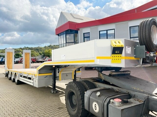 Semi-remorque surbaissé pour transport de équipements lourds neuf FSML 2 B1 FSML 2 B1 mit Liftachse: photos 13