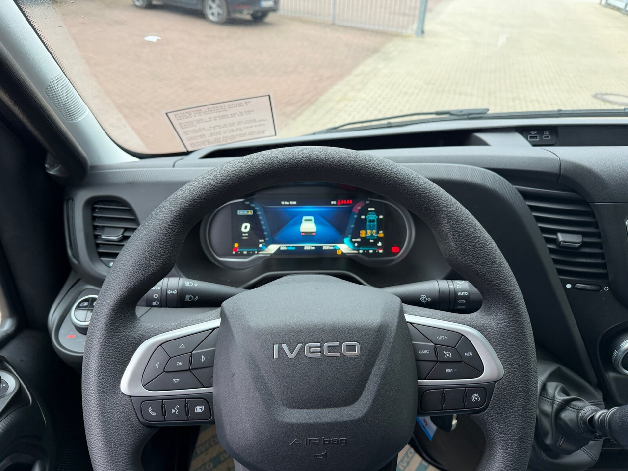 Iveco Daily 72C18H/P DK 4x2 Daily 72C18H/P DK 4x2, Nebenantrieb, Mehrfach Vorhanden! - Châssis cabine: photos 3 Iveco Daily 72C18H/P DK 4x2 Daily 72C18H/P DK 4x2, Nebenantrieb, Mehrfach Vorhanden! - Châssis cabine: photos 3