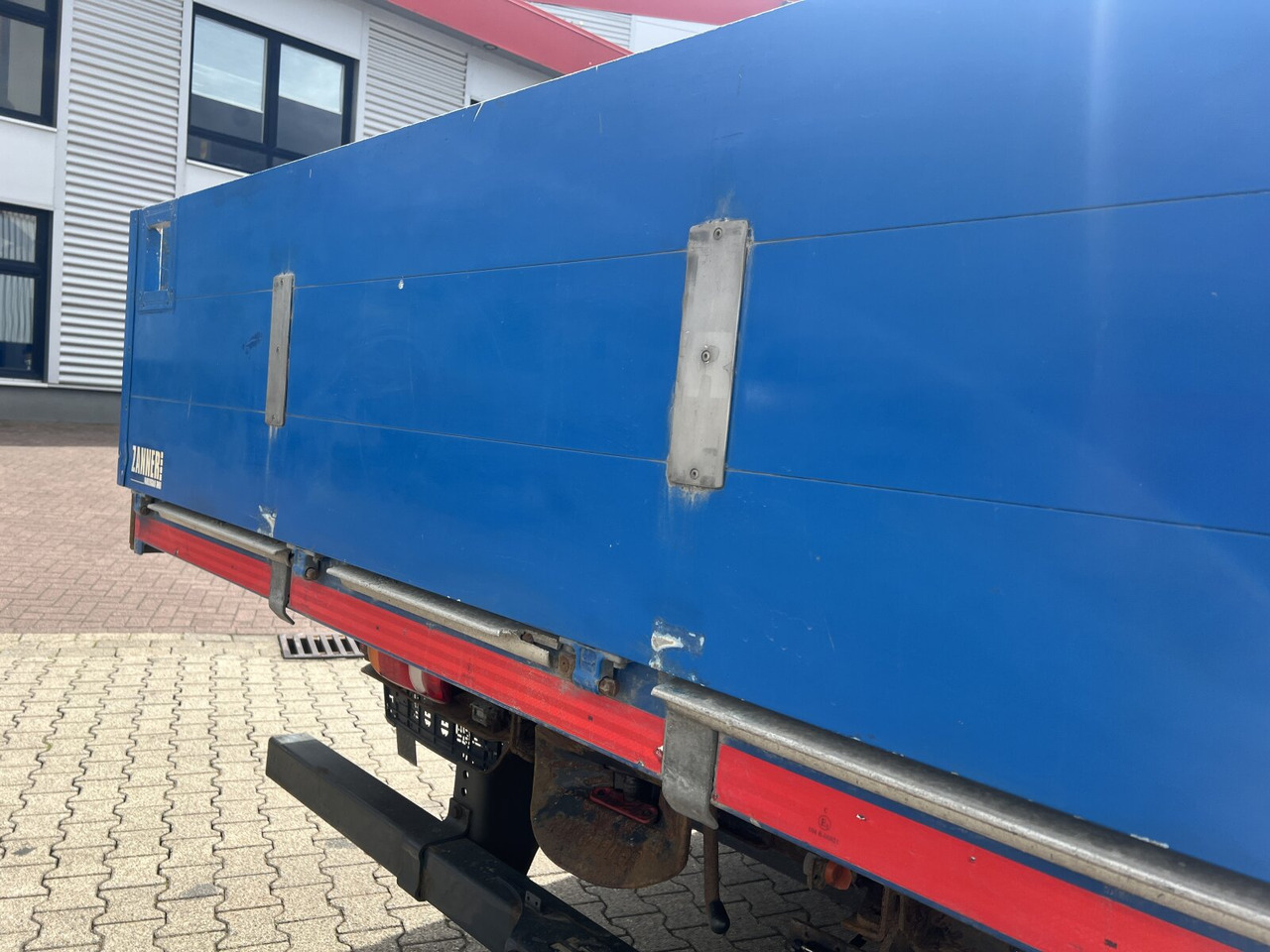 Iveco EuroCargo ML140E25/P 4x2 EuroCargo ML140E25/P 4x2, EEV, 6-Zylinder, 2x AHK - Camion plateau: photos 2 Iveco EuroCargo ML140E25/P 4x2 EuroCargo ML140E25/P 4x2, EEV, 6-Zylinder, 2x AHK - Camion plateau: photos 2