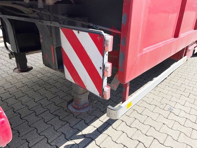 Langendorf SATUE 20/24 SATUE 20/24 mit durchgehender hydr. Rampe - Semi-remorque surbaissé: photos 2 Langendorf SATUE 20/24 SATUE 20/24 mit durchgehender hydr. Rampe - Semi-remorque surbaissé: photos 2