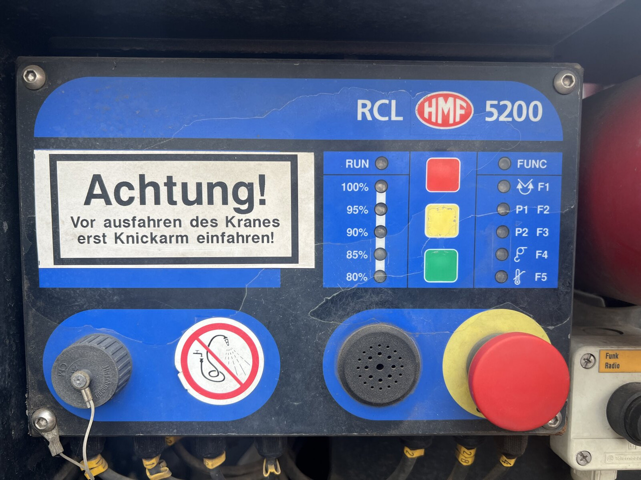 Crédit-bail MAN 25/18.284 6x2-4 LL 25/18.284 6x2-4 LL,Kran HMF 1113 K3, Funk, Retarder MAN 25/18.284 6x2-4 LL 25/18.284 6x2-4 LL,Kran HMF 1113 K3, Funk, Retarder: photos 13 Crédit-bail MAN 25/18.284 6x2-4 LL 25/18.284 6x2-4 LL,Kran HMF 1113 K3, Funk, Retarder MAN 25/18.284 6x2-4 LL 25/18.284 6x2-4 LL,Kran HMF 1113 K3, Funk, Retarder: photos 13