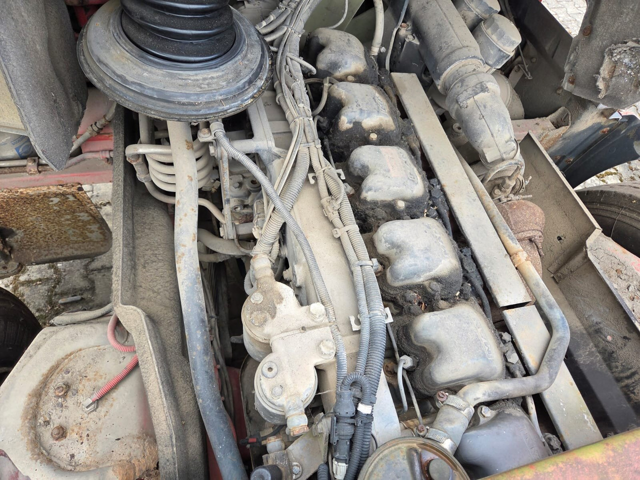 MAN E69 26.403 26.403 6x2, Marrell 26.70, AHK - Camion ampliroll: photos 2 MAN E69 26.403 26.403 6x2, Marrell 26.70, AHK - Camion ampliroll: photos 2