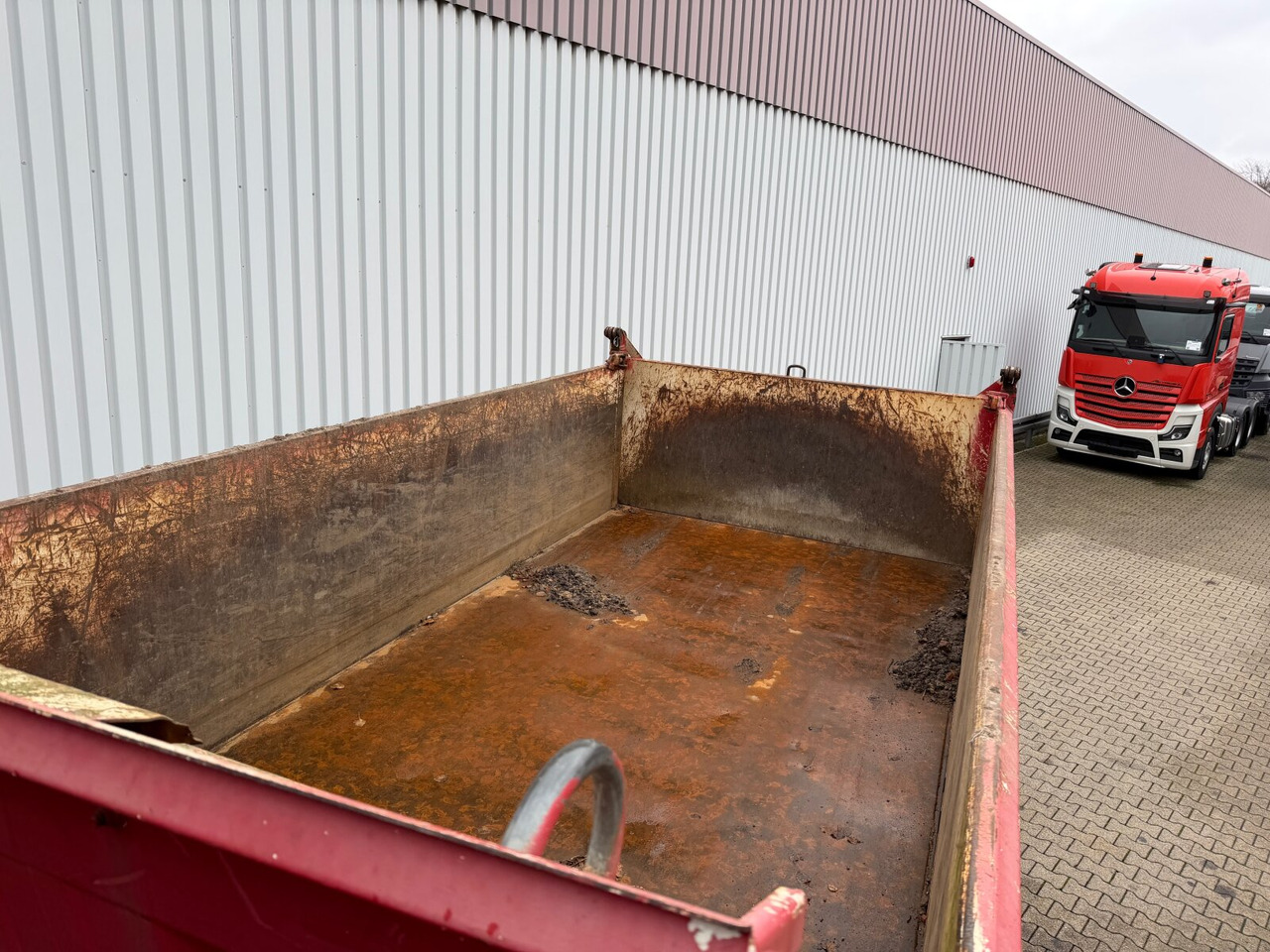 MAN TGA 26.400 6x6 BB TGA 26.400 6x6 BB, Winterdienstausstattung - Camion benne: photos 3 MAN TGA 26.400 6x6 BB TGA 26.400 6x6 BB, Winterdienstausstattung - Camion benne: photos 3