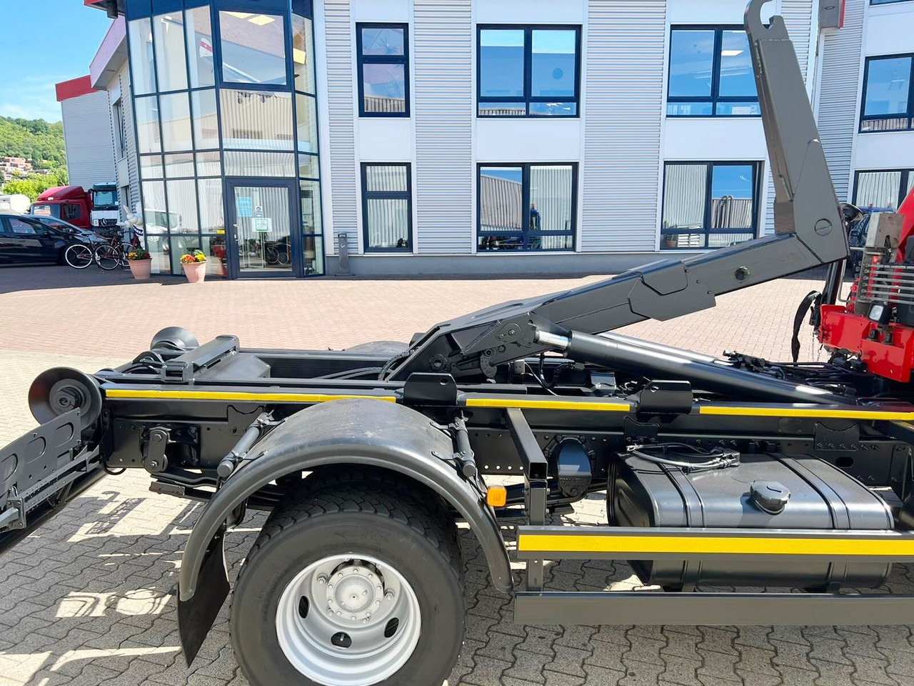 Camion ampliroll, Camion grue MAN TGL 12.180/210 4x2 BB TGL 12.180/210 4x2 BB, City-Abroller, Kran AMCO VEBA 807N2S: photos 12 Camion ampliroll, Camion grue MAN TGL 12.180/210 4x2 BB TGL 12.180/210 4x2 BB, City-Abroller, Kran AMCO VEBA 807N2S: photos 12