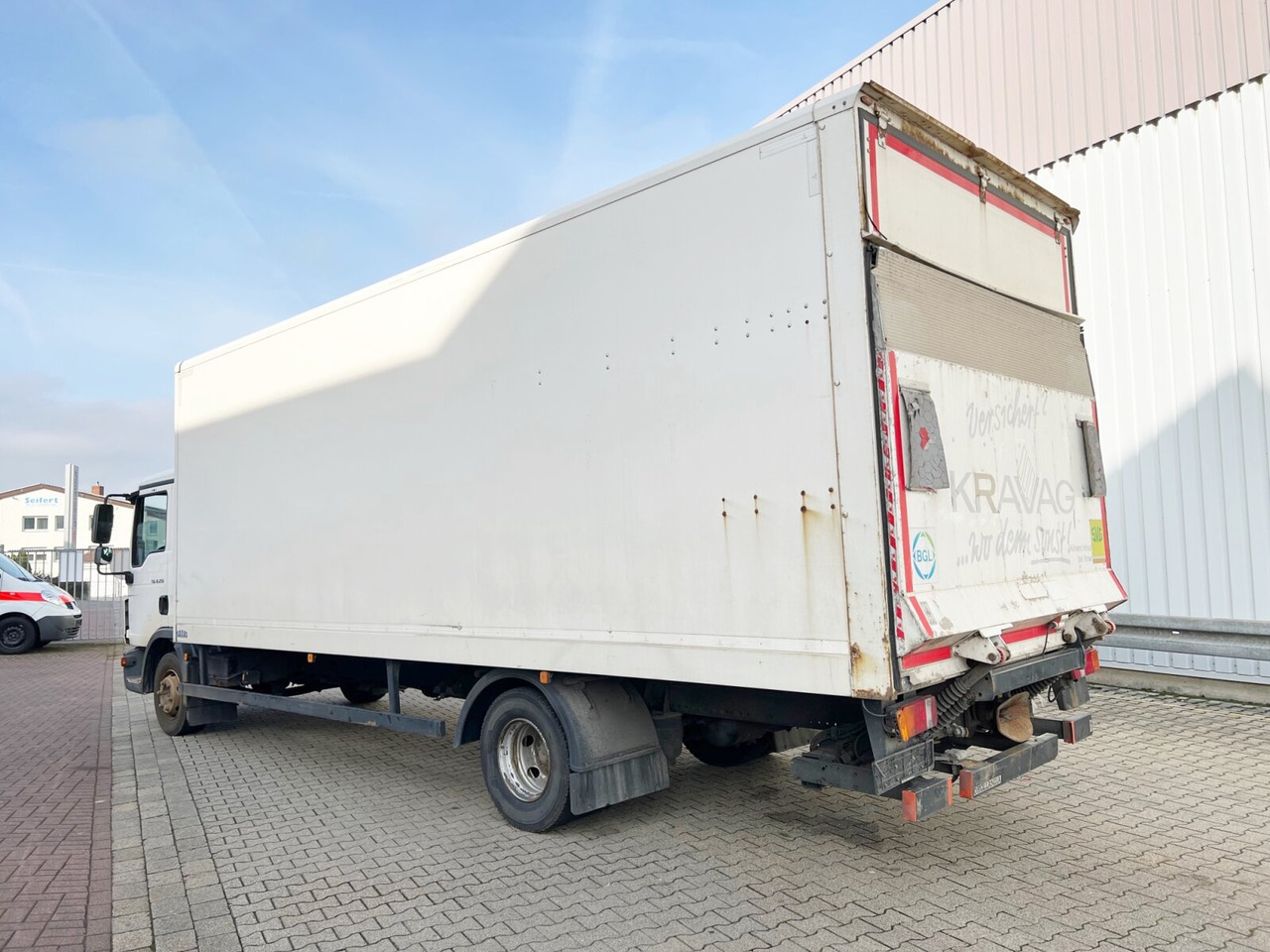 Camion fourgon MAN TGL 12.250/340 4X2 BL TGL 12.250/340 4X2 BL mit Dhollandia LBW, 42 cbm: photos 13