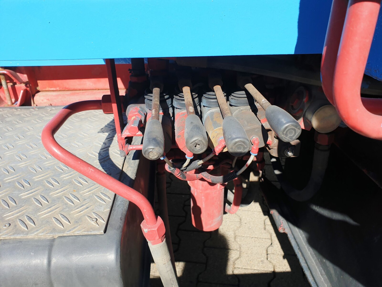 MAN TGL 8.180 4X2 BL TGL 8.180 4X2 BL, EEV, 2x VORHANDEN! - Camion multibenne: photos 3 MAN TGL 8.180 4X2 BL TGL 8.180 4X2 BL, EEV, 2x VORHANDEN! - Camion multibenne: photos 3