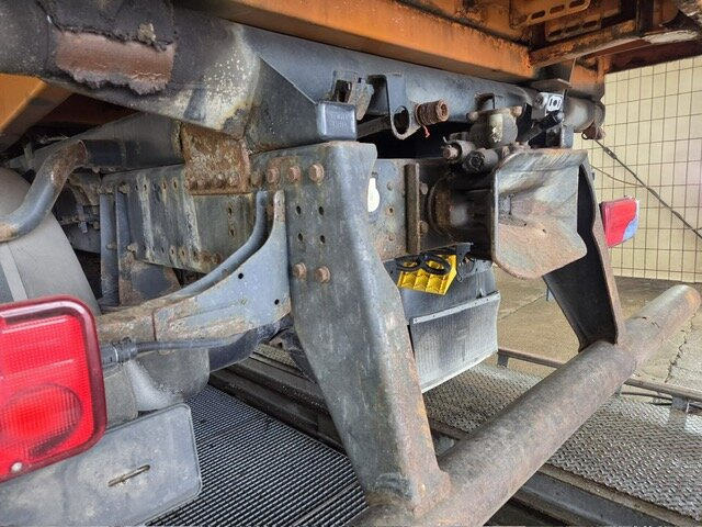 MAN TGM 15.240 4X4 BL TGM 15.240 4X4 BL, Winterdienstausstattung - Camion benne: photos 3 MAN TGM 15.240 4X4 BL TGM 15.240 4X4 BL, Winterdienstausstattung - Camion benne: photos 3