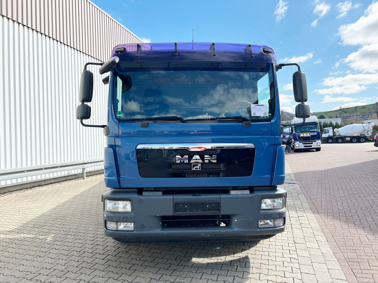 Camion grue, Camion plateau MAN TGM 15.250/340 4X2 BL TGM 15.250/340 4X2 BL mit Kran Palfinger PK 11001: photos 9 Camion grue, Camion plateau MAN TGM 15.250/340 4X2 BL TGM 15.250/340 4X2 BL mit Kran Palfinger PK 11001: photos 9