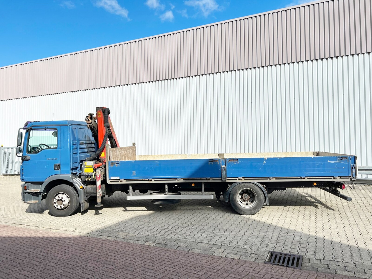 Camion grue, Camion plateau MAN TGM 15.250/340 4X2 BL TGM 15.250/340 4X2 BL mit Kran Palfinger PK 11001: photos 14 Camion grue, Camion plateau MAN TGM 15.250/340 4X2 BL TGM 15.250/340 4X2 BL mit Kran Palfinger PK 11001: photos 14