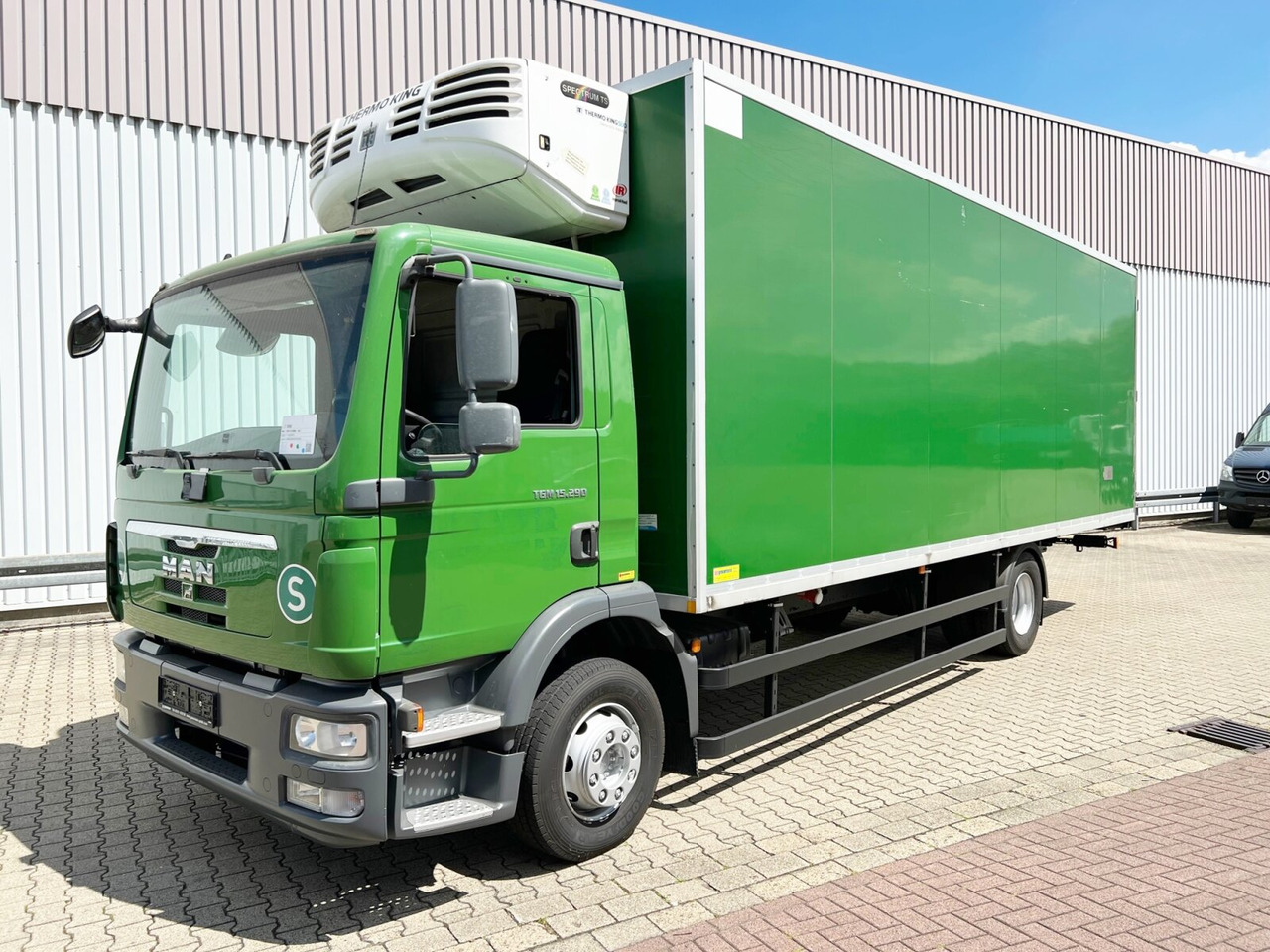 MAN TGM 15.290 4x2 BL TGM 15.290 4x2 BL, Tiefkühlkoffer - Camion frigorifique: photos 1 MAN TGM 15.290 4x2 BL TGM 15.290 4x2 BL, Tiefkühlkoffer - Camion frigorifique: photos 1