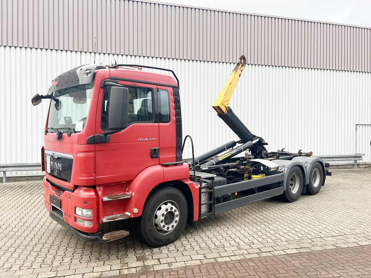 MAN TGS 26.440 6X4 BL TGS 26.440 6X4 BL - Camion ampliroll: photos 1 MAN TGS 26.440 6X4 BL TGS 26.440 6X4 BL - Camion ampliroll: photos 1