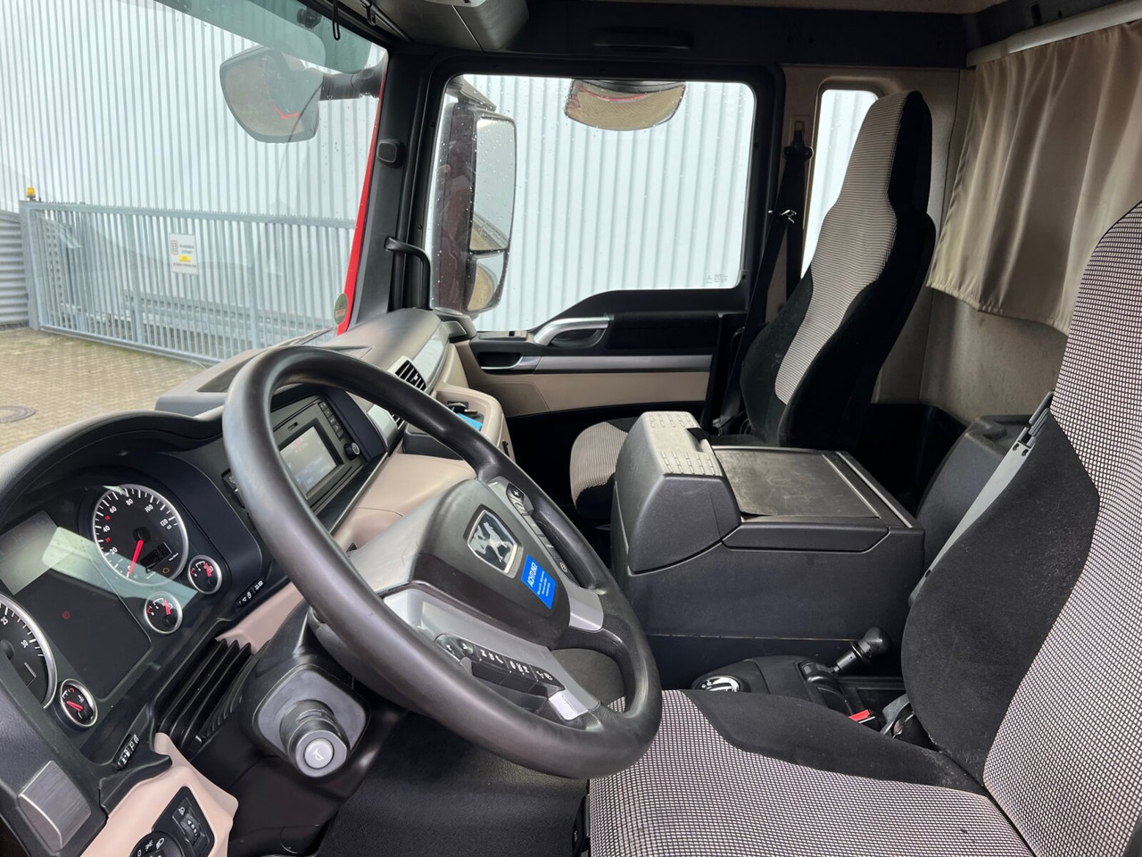 MAN TGS 26.460 6x4 BB TGS 26.460 6x4 BB, Intarder, Bordmatik - Camion benne: photos 4 MAN TGS 26.460 6x4 BB TGS 26.460 6x4 BB, Intarder, Bordmatik - Camion benne: photos 4