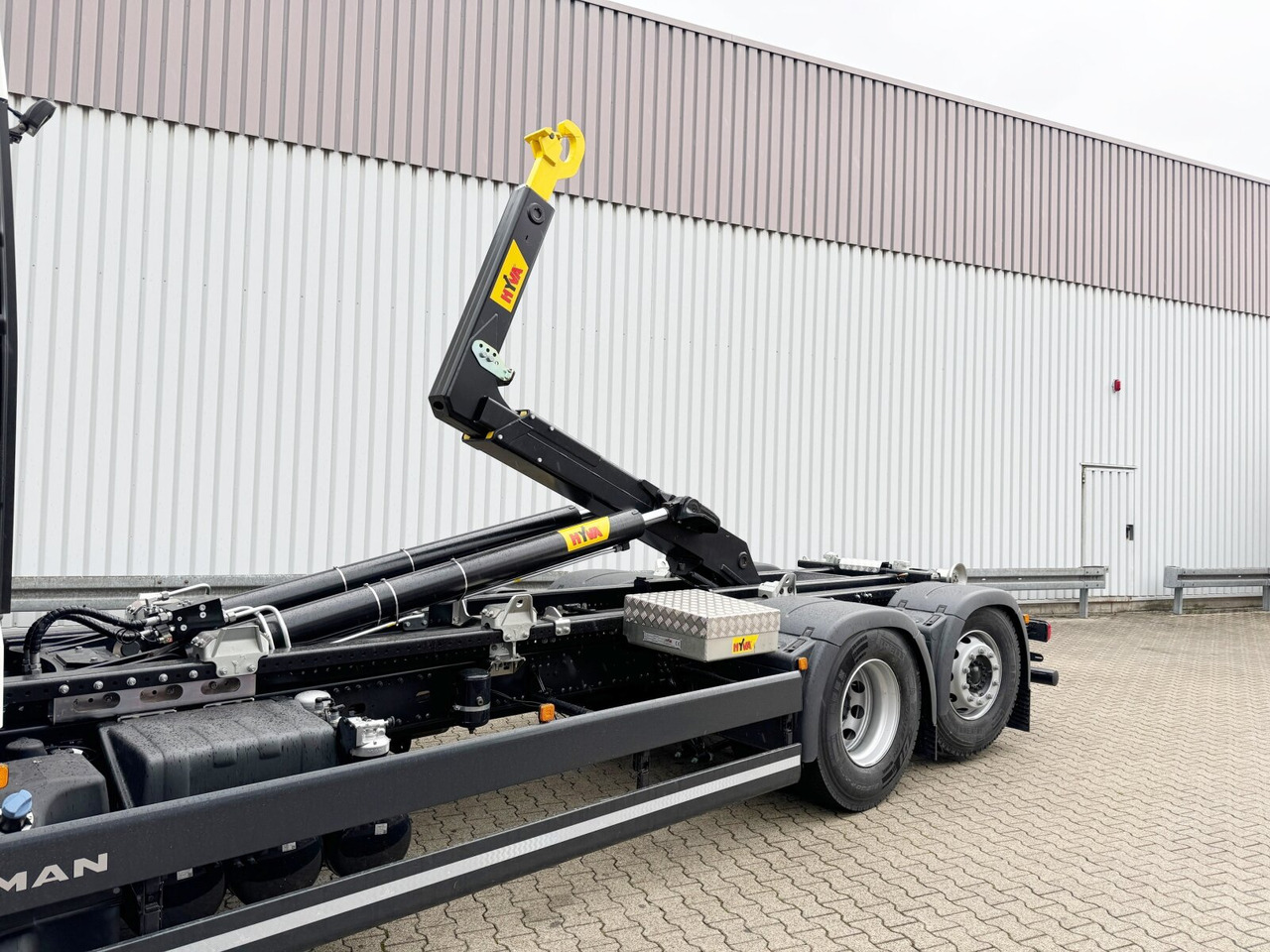 Camion ampliroll neuf MAN TGS 26.470 6x2-4 LL CH TGS 26.470 6x2-4 LL CH, Retarder, Navi, Lenk-/Liftachse: photos 14