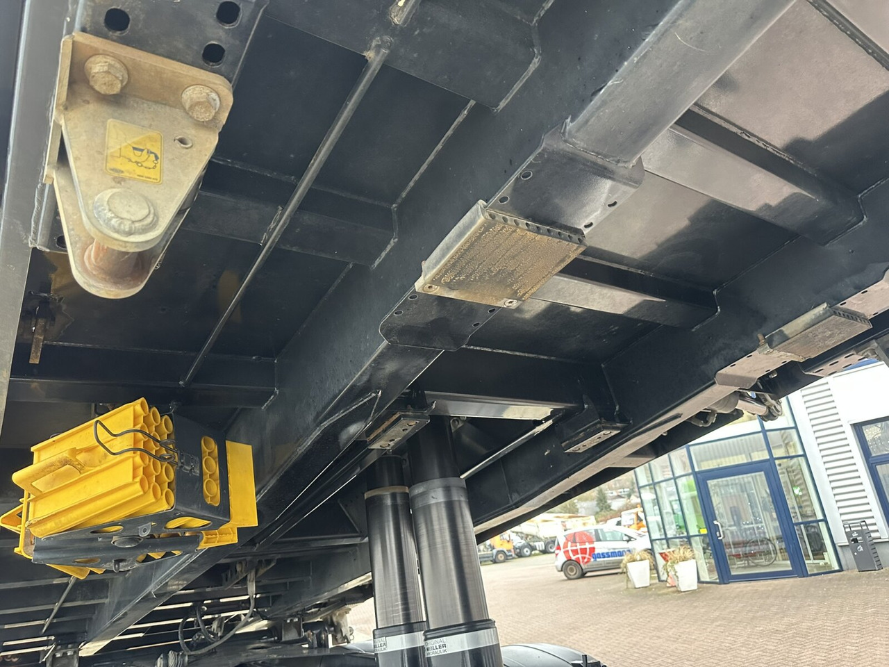 MAN TGS 35.500 8x8 BB TGS 35.500 8x8 BB, Meiller Bordmatik - Camion benne: photos 3 MAN TGS 35.500 8x8 BB TGS 35.500 8x8 BB, Meiller Bordmatik - Camion benne: photos 3