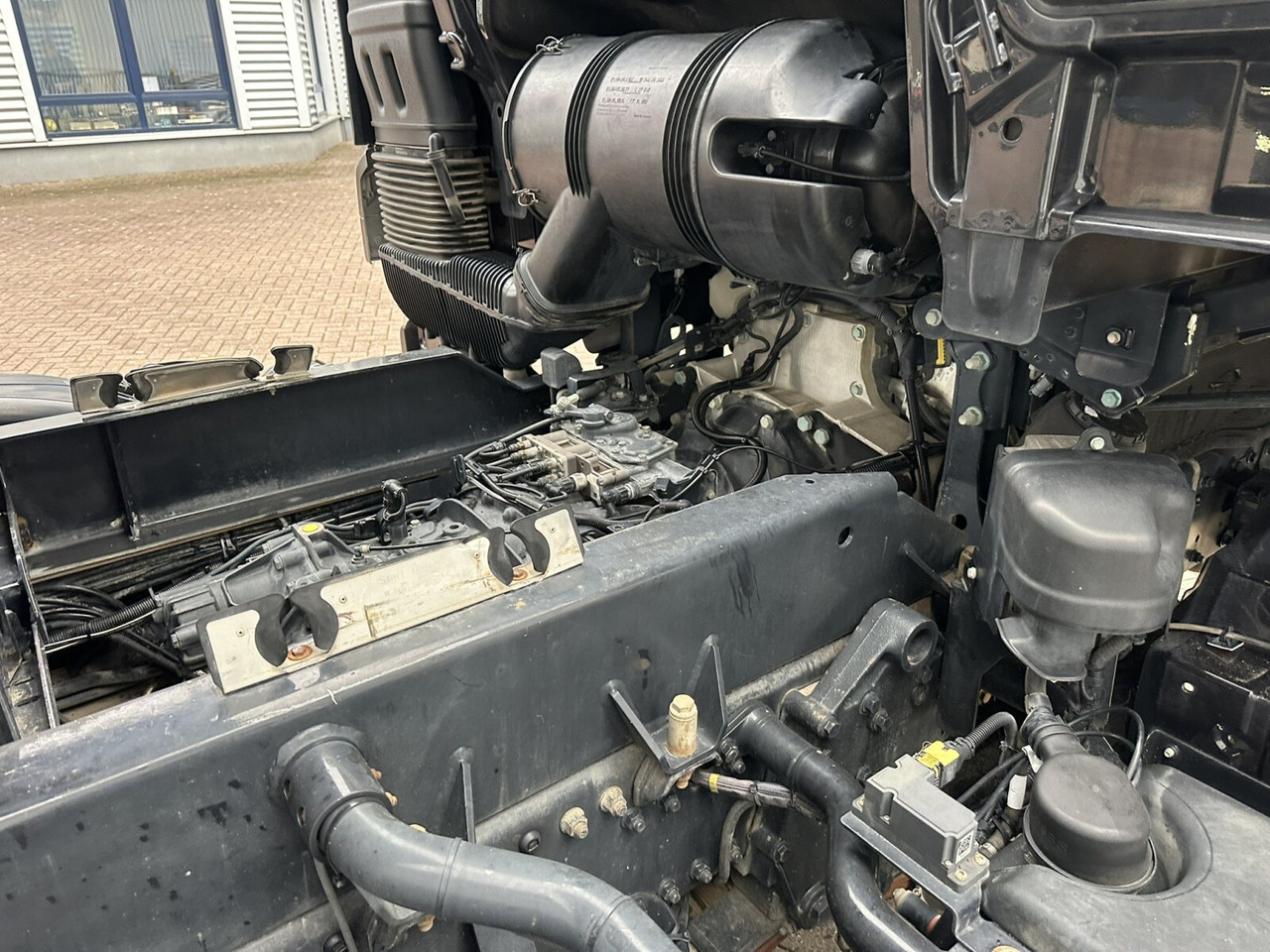 MAN TGS 35.500 8x8 BB TGS 35.500 8x8 BB, Meiller Bordmatik - Camion benne: photos 5 MAN TGS 35.500 8x8 BB TGS 35.500 8x8 BB, Meiller Bordmatik - Camion benne: photos 5