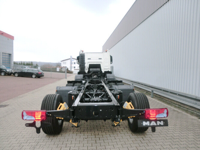 MAN TGS 50.480BB 10x4 Retarder TGS 50.480BB 10x4 Retarder, 3-f.NA - Châssis cabine: photos 4 MAN TGS 50.480BB 10x4 Retarder TGS 50.480BB 10x4 Retarder, 3-f.NA - Châssis cabine: photos 4