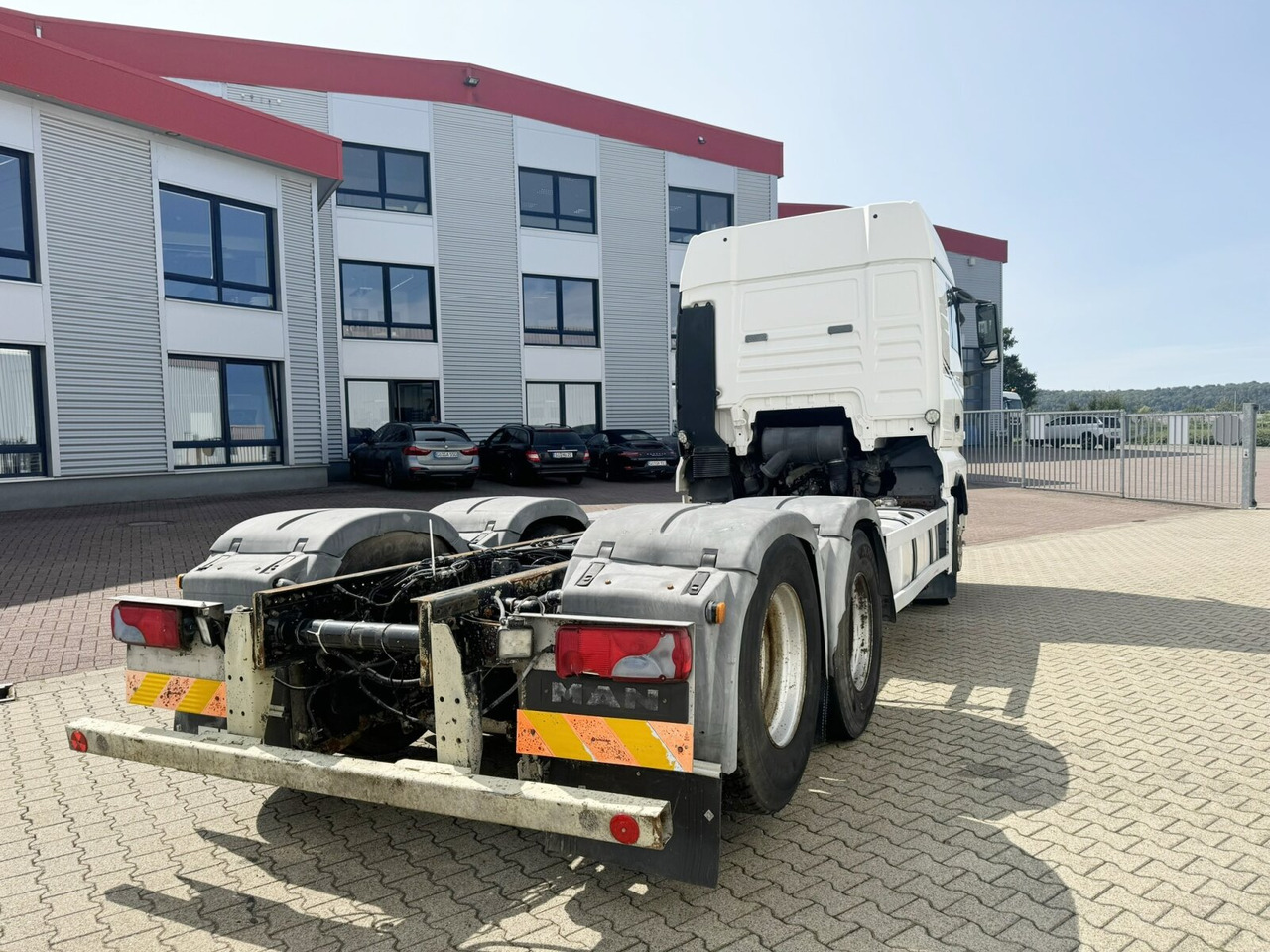 Châssis cabine MAN TGX 28.440 6X2-2 BL TGX 28.440 6X2-2 BL, Liftachse, Motorabtrieb: photos 10 Châssis cabine MAN TGX 28.440 6X2-2 BL TGX 28.440 6X2-2 BL, Liftachse, Motorabtrieb: photos 10