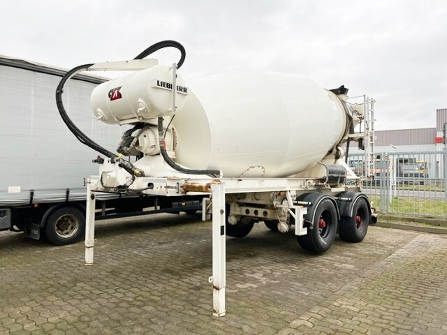 MÜLLER MITTELTAL SF32 mit Liebherr Betonmischer ca. 10m³ MÜLLER MITTELTAL SF32, Liebherr Betonmischer 10m³, 4x VORHANDEN , Liftachse - Semi-remorque malaxeur: photos 1 MÜLLER MITTELTAL SF32 mit Liebherr Betonmischer ca. 10m³ MÜLLER MITTELTAL SF32, Liebherr Betonmischer 10m³, 4x VORHANDEN , Liftachse - Semi-remorque malaxeur: photos 1