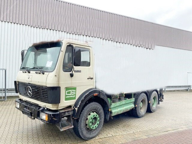Mercedes-Benz 2635 6x4 2635 6x4, V8-Motor - Châssis cabine: photos 1 Mercedes-Benz 2635 6x4 2635 6x4, V8-Motor - Châssis cabine: photos 1