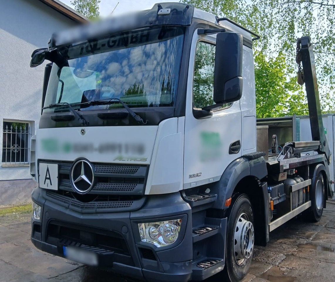 Mercedes-Benz Actros 1832 L 4x2 Actros 1832 L 4x2, Navi, MultimediaCockpit, Funk - Camion multibenne: photos 1 Mercedes-Benz Actros 1832 L 4x2 Actros 1832 L 4x2, Navi, MultimediaCockpit, Funk - Camion multibenne: photos 1