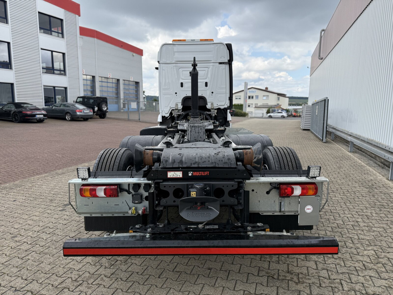 Mercedes-Benz Actros 2545 L 6x2 Actros 2545 L 6x2, Retarder, Lenk-/Liftachse, MirrorCam, MultimediaCockpit, Navi - Camion ampliroll: photos 4 Mercedes-Benz Actros 2545 L 6x2 Actros 2545 L 6x2, Retarder, Lenk-/Liftachse, MirrorCam, MultimediaCockpit, Navi - Camion ampliroll: photos 4