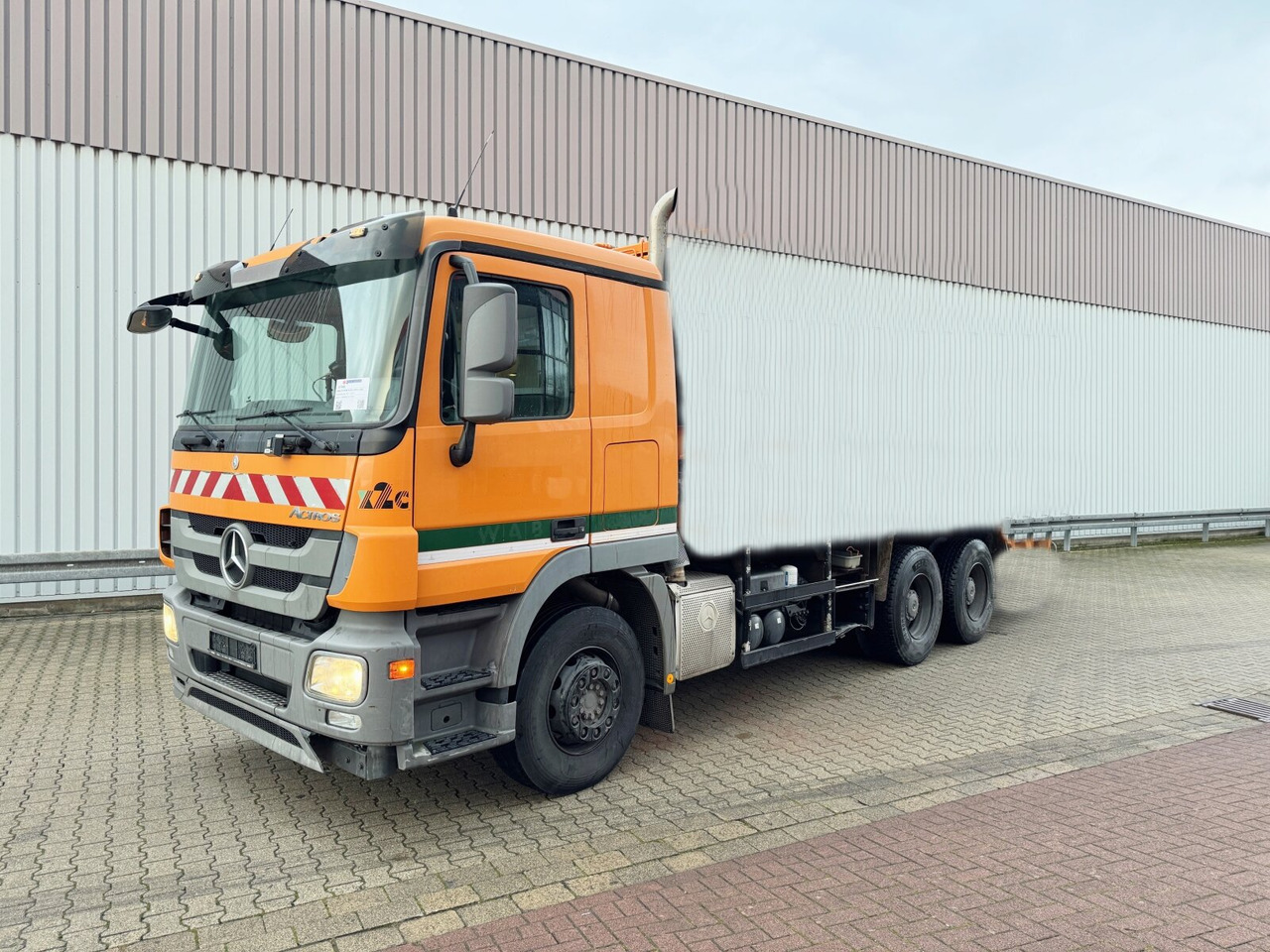 Mercedes-Benz Actros 2641/48 L 6x4 Actros 2641/48 L 6x4 - Châssis cabine: photos 1 Mercedes-Benz Actros 2641/48 L 6x4 Actros 2641/48 L 6x4 - Châssis cabine: photos 1