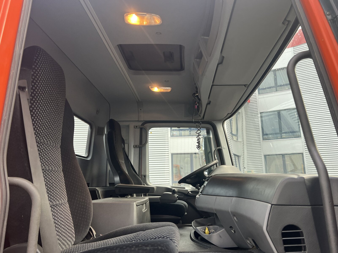 Mercedes-Benz Actros 2644/48 K 6x4 Actros 2644/48 K 6x4, Manual Gearbox, Full Steel - Châssis cabine: photos 3 Mercedes-Benz Actros 2644/48 K 6x4 Actros 2644/48 K 6x4, Manual Gearbox, Full Steel - Châssis cabine: photos 3
