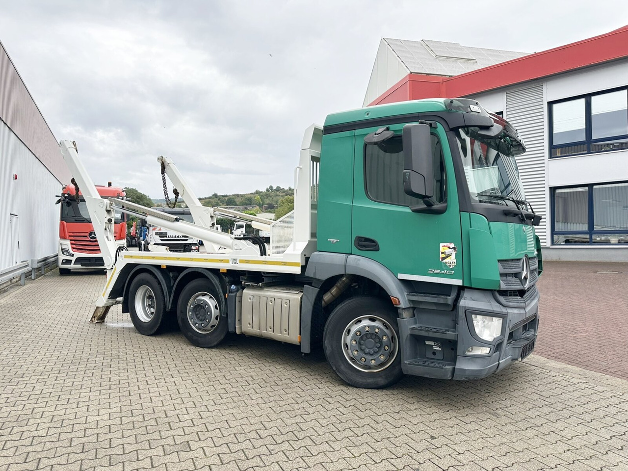 Camion multibenne Mercedes-Benz Antos 2540 L 6x2 Antos 2540 L 6x2, Vorlauflenk-/Liftachse, Teleabsetzer: photos 8 Camion multibenne Mercedes-Benz Antos 2540 L 6x2 Antos 2540 L 6x2, Vorlauflenk-/Liftachse, Teleabsetzer: photos 8
