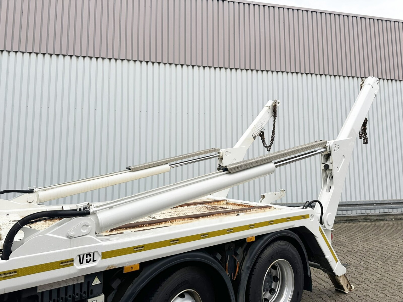 Camion multibenne Mercedes-Benz Antos 2540 L 6x2 Antos 2540 L 6x2, Vorlauflenk-/Liftachse, Teleabsetzer: photos 13 Camion multibenne Mercedes-Benz Antos 2540 L 6x2 Antos 2540 L 6x2, Vorlauflenk-/Liftachse, Teleabsetzer: photos 13