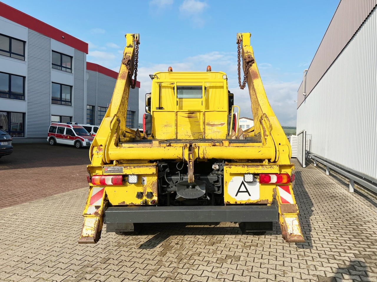 Camion multibenne Mercedes-Benz Arocs 2045 AK 4x4 Arocs 2045 AK 4x4, GROUNDER, Funk: photos 11 Camion multibenne Mercedes-Benz Arocs 2045 AK 4x4 Arocs 2045 AK 4x4, GROUNDER, Funk: photos 11