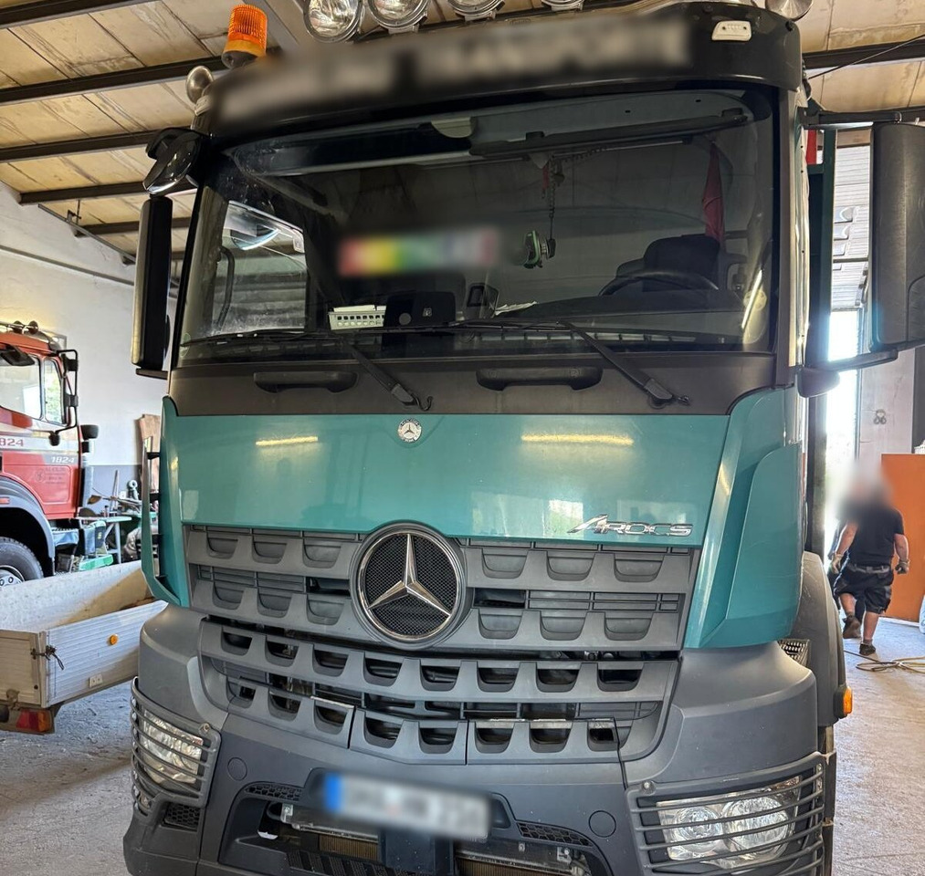Mercedes-Benz Arocs 2648 6x4 Arocs 2648 6x4 mit Heckkran Epsilon M12Z83, Krankabine - Camion grumier, Camion grue: photos 3 Mercedes-Benz Arocs 2648 6x4 Arocs 2648 6x4 mit Heckkran Epsilon M12Z83, Krankabine - Camion grumier, Camion grue: photos 3