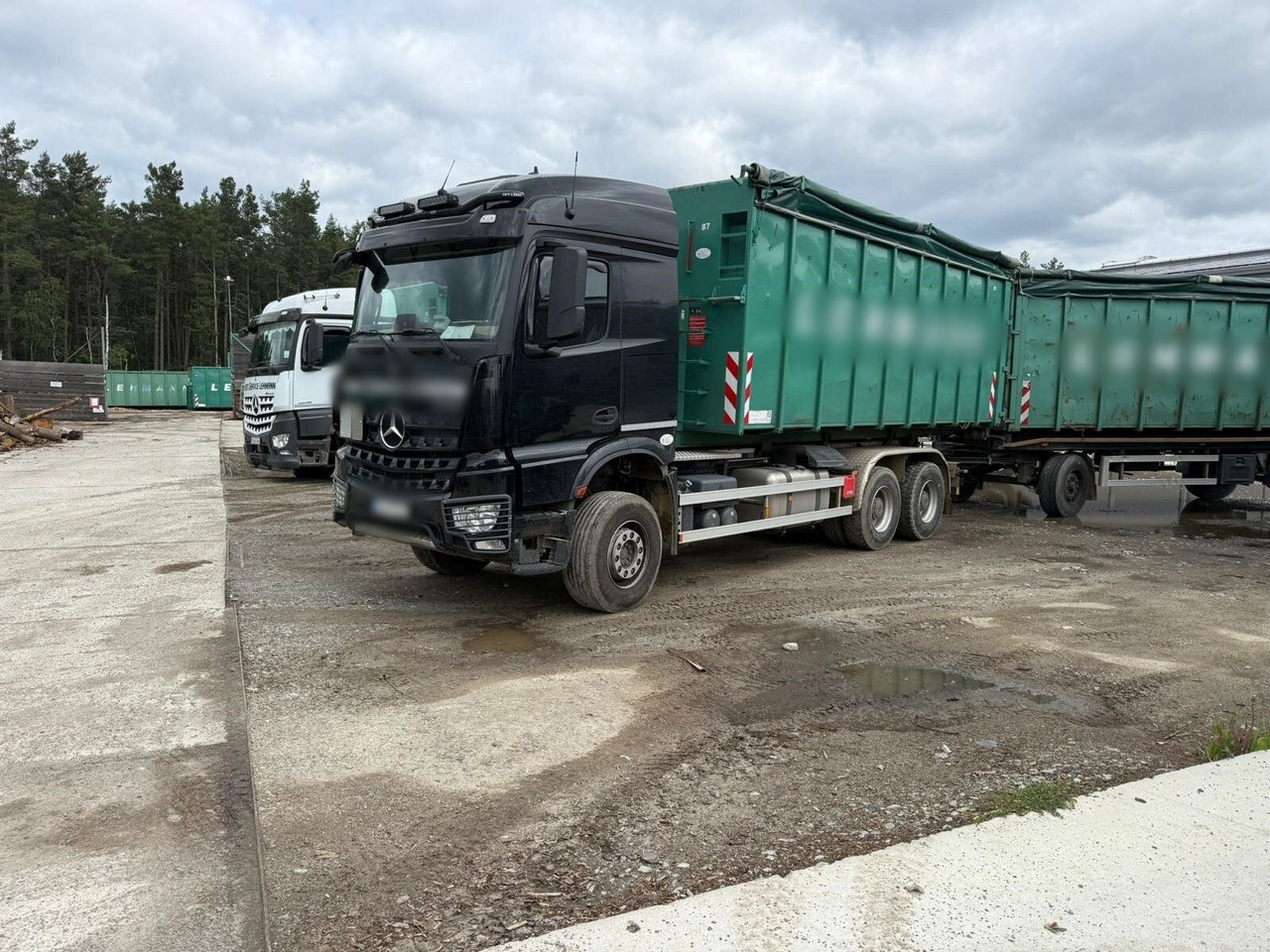 Mercedes-Benz Arocs 3351 6x4 Arocs 3351 6x4, Grounder, Retarder, Multimedia Cockpit, StreamSpace - Camion ampliroll: photos 2 Mercedes-Benz Arocs 3351 6x4 Arocs 3351 6x4, Grounder, Retarder, Multimedia Cockpit, StreamSpace - Camion ampliroll: photos 2