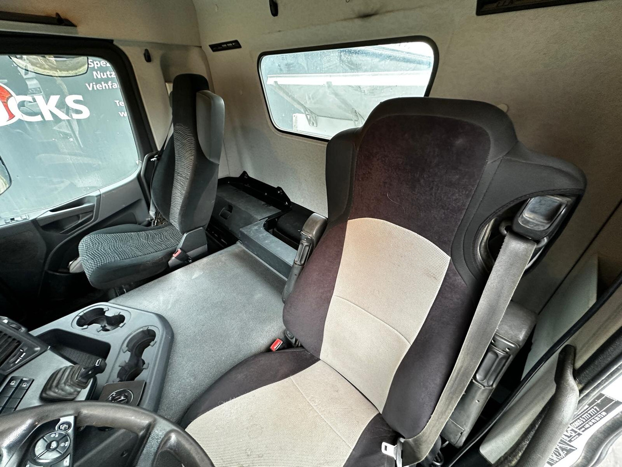 Mercedes-Benz Arocs 3351 AK 6x6 Arocs 3351 AK 6x6, Grounder - Châssis cabine: photos 4 Mercedes-Benz Arocs 3351 AK 6x6 Arocs 3351 AK 6x6, Grounder - Châssis cabine: photos 4