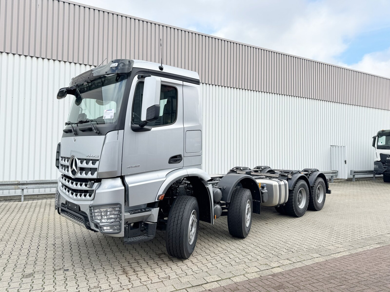 Mercedes-Benz Arocs 4148 K 8x4/4 Arocs 4148 K 8x4/4, Turbo-Retarder-Kupplung, Grounder - Châssis cabine: photos 1 Mercedes-Benz Arocs 4148 K 8x4/4 Arocs 4148 K 8x4/4, Turbo-Retarder-Kupplung, Grounder - Châssis cabine: photos 1