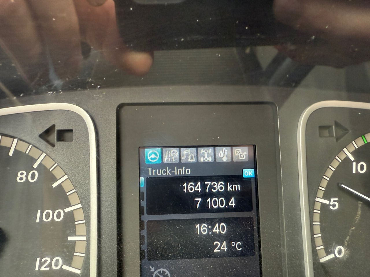Mercedes-Benz Atego 1223 K 4x2 Atego 1223 K 4x2, 2x AHK - Camion benne: photos 4 Mercedes-Benz Atego 1223 K 4x2 Atego 1223 K 4x2, 2x AHK - Camion benne: photos 4