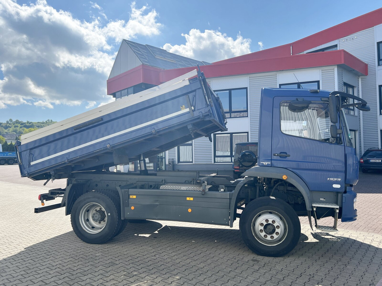 Camion benne Mercedes-Benz Atego 1323 AK 4x4 Atego 1323 AK 4x4: photos 9