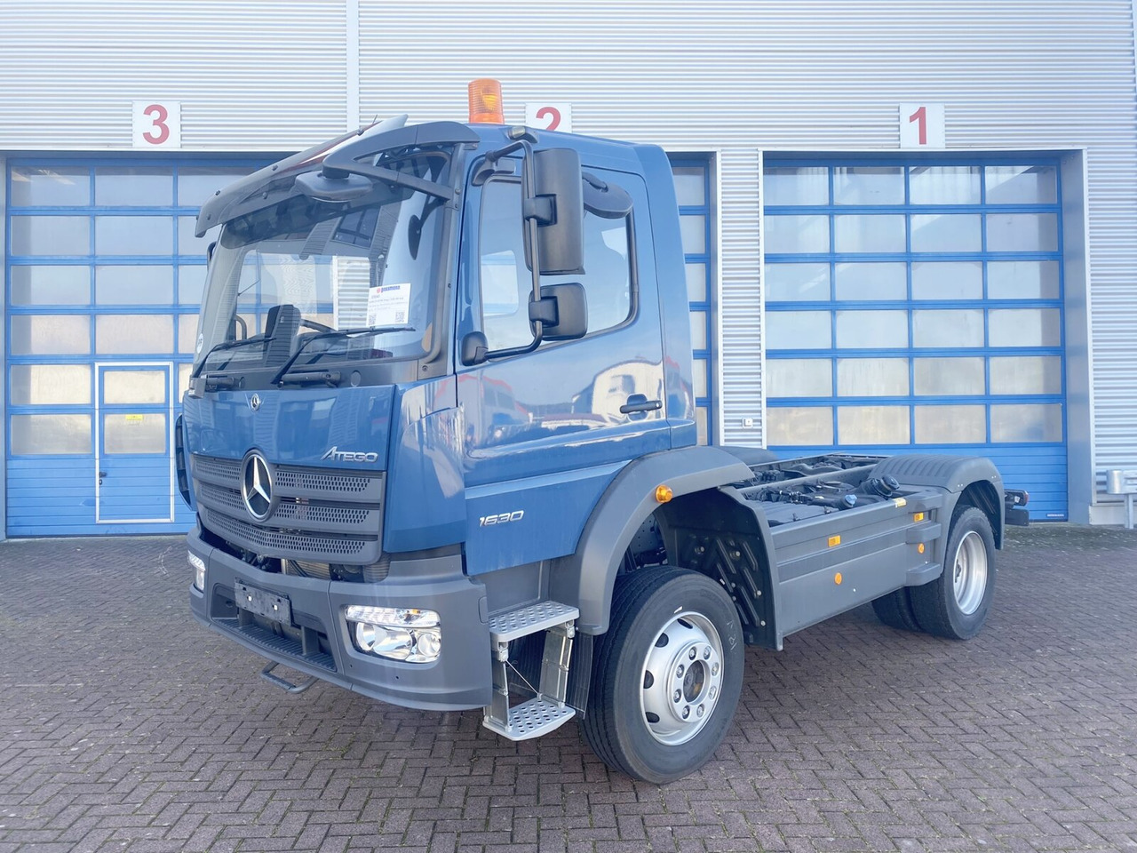 Mercedes-Benz Atego 1630 AK 4x4 Atego 1630 AK 4x4, Rechtslenker - Châssis cabine: photos 1 Mercedes-Benz Atego 1630 AK 4x4 Atego 1630 AK 4x4, Rechtslenker - Châssis cabine: photos 1