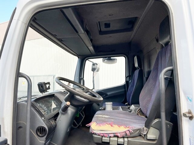 Mercedes-Benz Atego 818 4x2 Atego 818 4x2 - Camion plateau: photos 2 Mercedes-Benz Atego 818 4x2 Atego 818 4x2 - Camion plateau: photos 2
