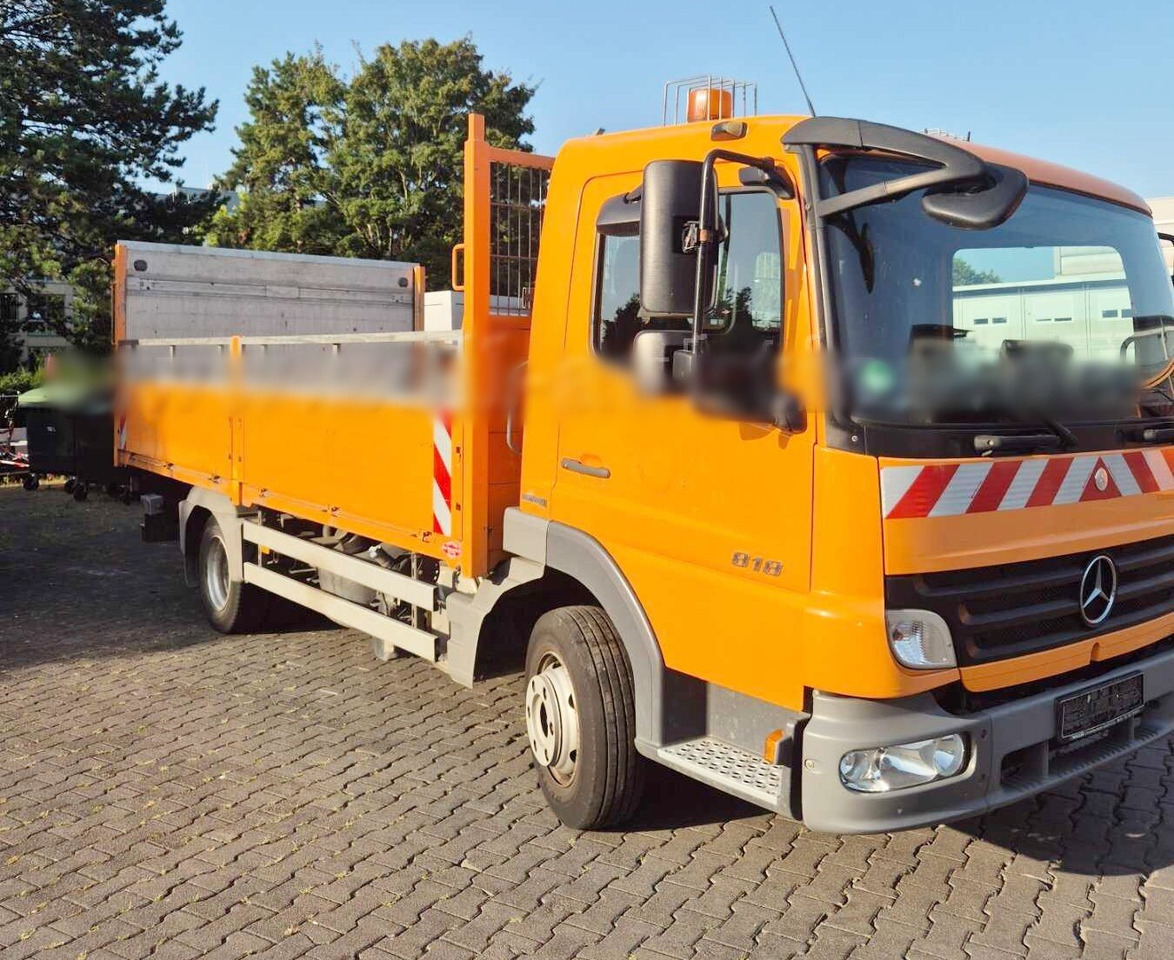 Mercedes-Benz Atego 818 4x2 Atego 818 4x2 mit LBW BÄR - Camion plateau: photos 1 Mercedes-Benz Atego 818 4x2 Atego 818 4x2 mit LBW BÄR - Camion plateau: photos 1