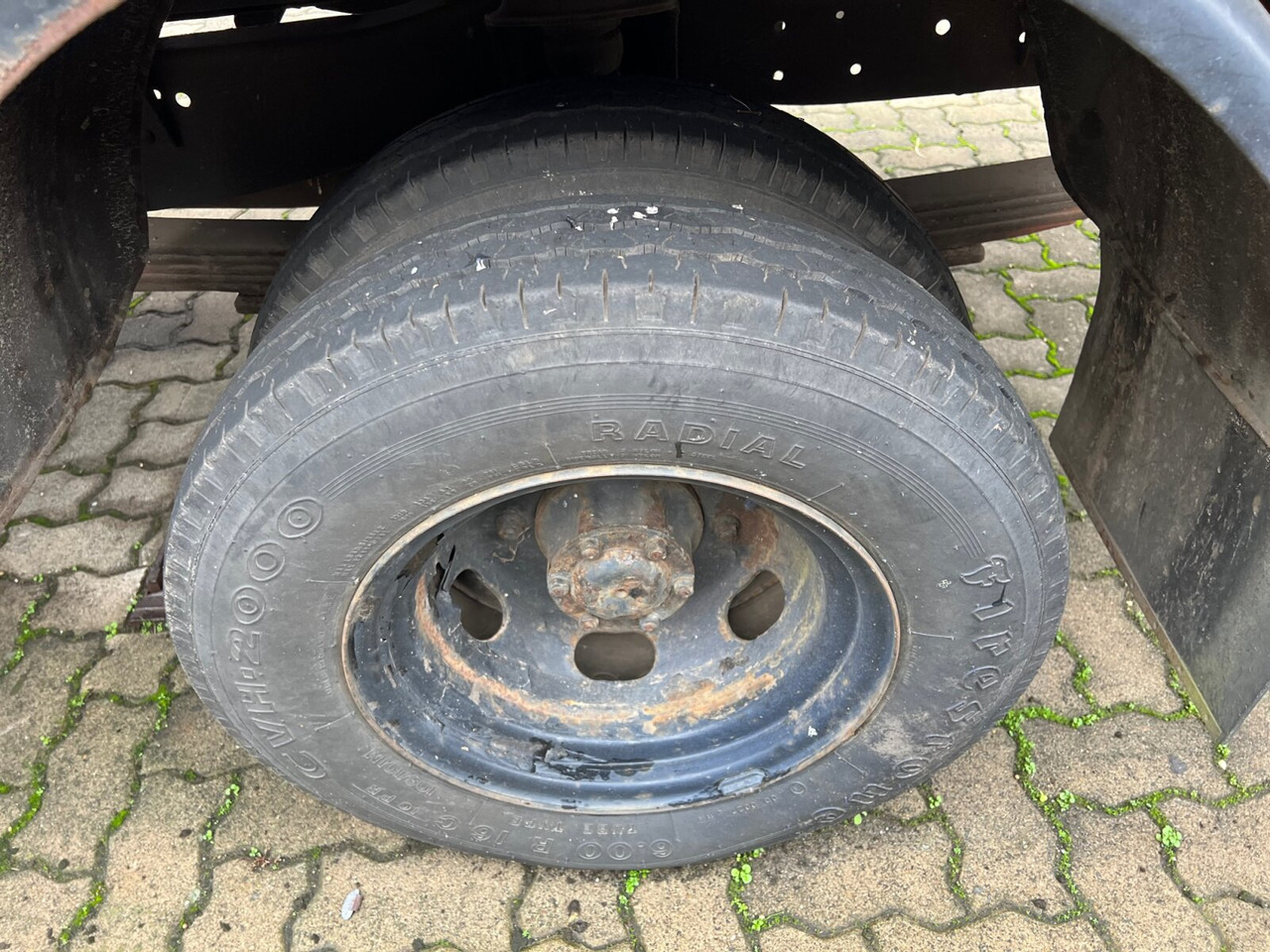 Crédit-bail Mercedes-Benz L 407 D 4x2 Doka L 407 D 4x2 Doka, Ex-THW Mercedes-Benz L 407 D 4x2 Doka L 407 D 4x2 Doka, Ex-THW: photos 6