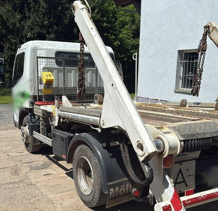 Mitsubishi Canter Fuso 7C15 4x2 Canter Fuso 7C15 4x2, Tele-Absetzer, Vereiterbar bis 10m³ - Camion multibenne: photos 3 Mitsubishi Canter Fuso 7C15 4x2 Canter Fuso 7C15 4x2, Tele-Absetzer, Vereiterbar bis 10m³ - Camion multibenne: photos 3